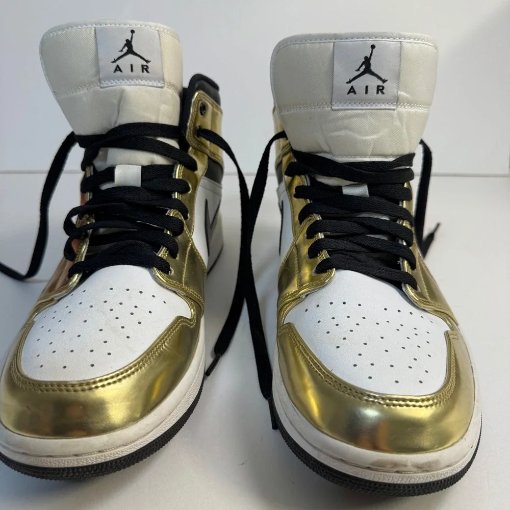 Nike Air Jordan 1 Mid Metallic Gold White Black DC1419-700 Mens 11.5 Sneaker